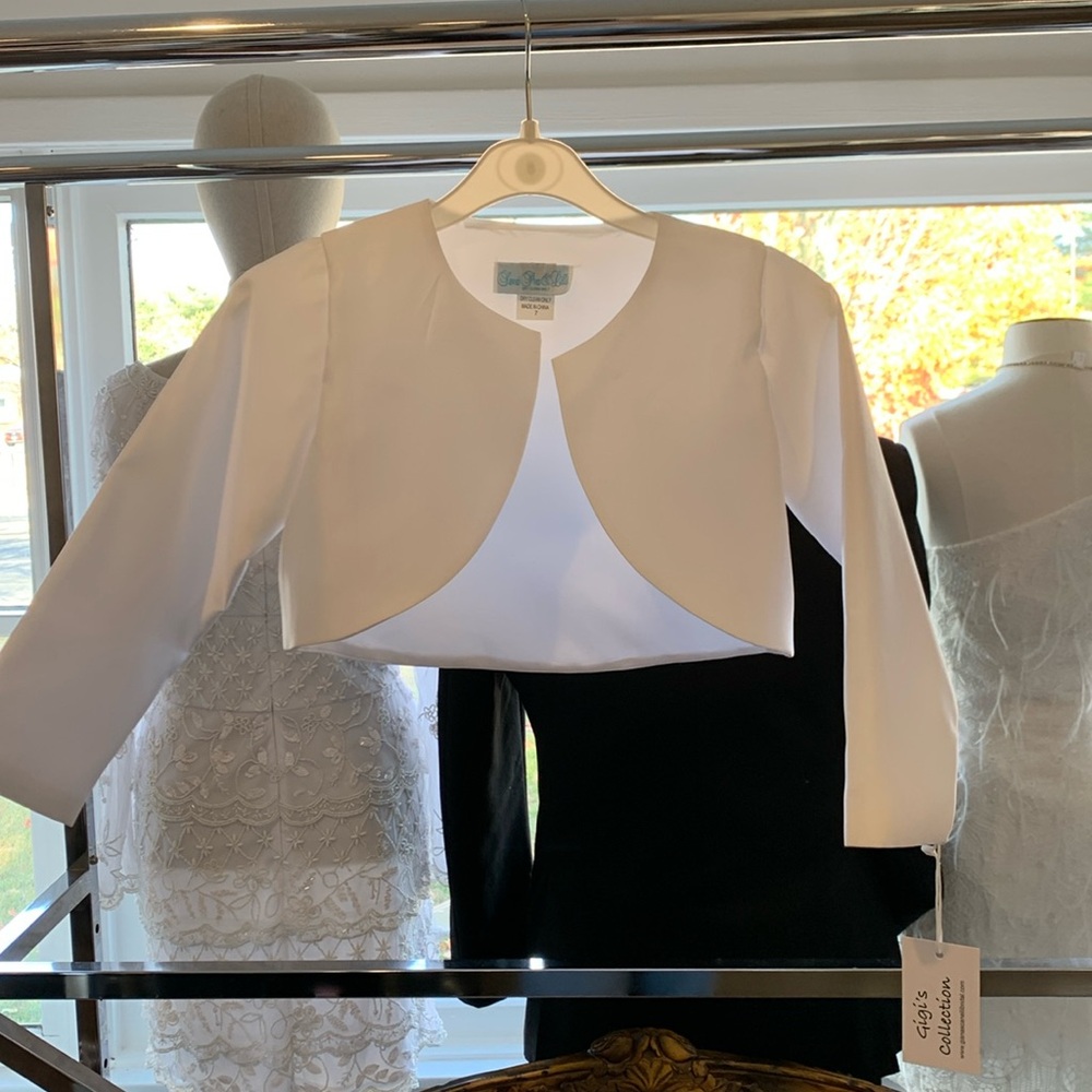 New with tags Swea Pea & Lilli long sleeve shawl